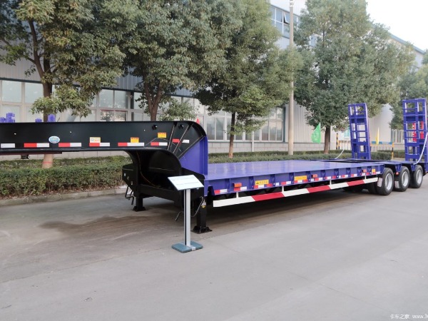 LOW BED-3AXLE